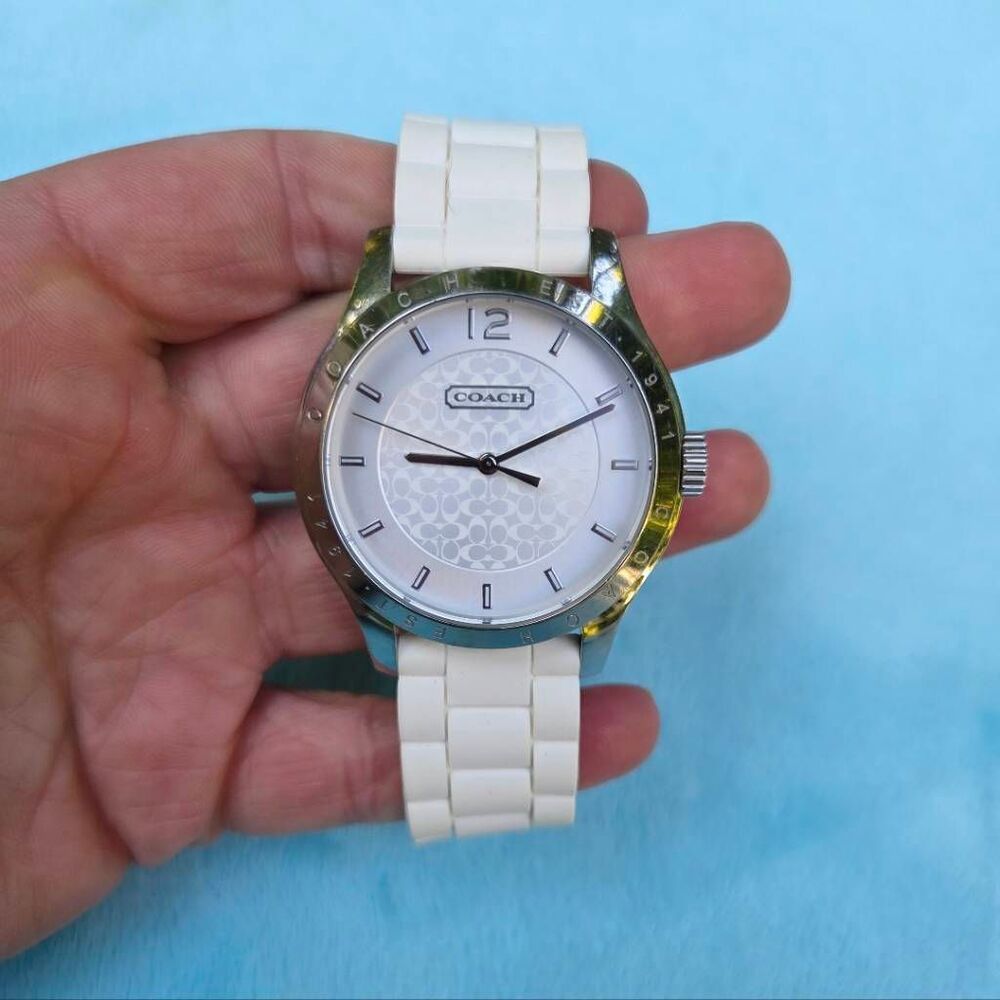 Coach Y2K Maddy Signature C White Vtg Quartz Watch Stainless Steel Dial/Silicone